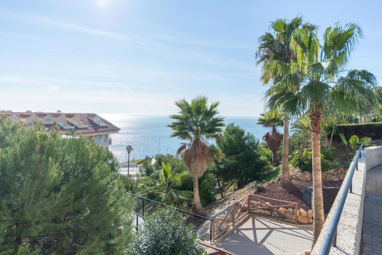 Beach And Pool Holidays At The Grand Coloso Benalmádena Exteriér fotografie
